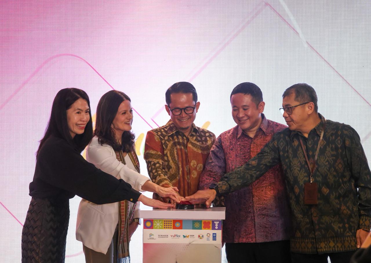 Bappenas, Temasek Foundation dan UNDP Perkuat Usaha Ultra Mikro Milik Perempuan Muda di Indonesia Melalui Program YUMEE dan ESDF